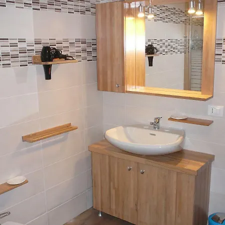 Casa Screm - E -rigolato - Ud 3* Rigolato